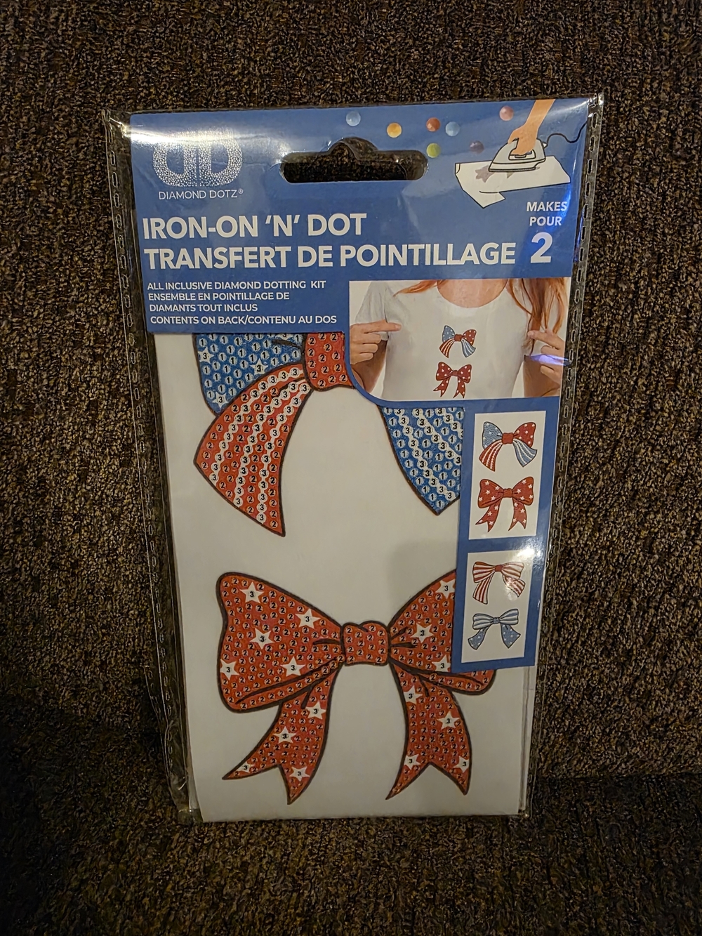 Diamond Supply Co. Iron-On 'N' Dot Bow Transfers - Red & Blue